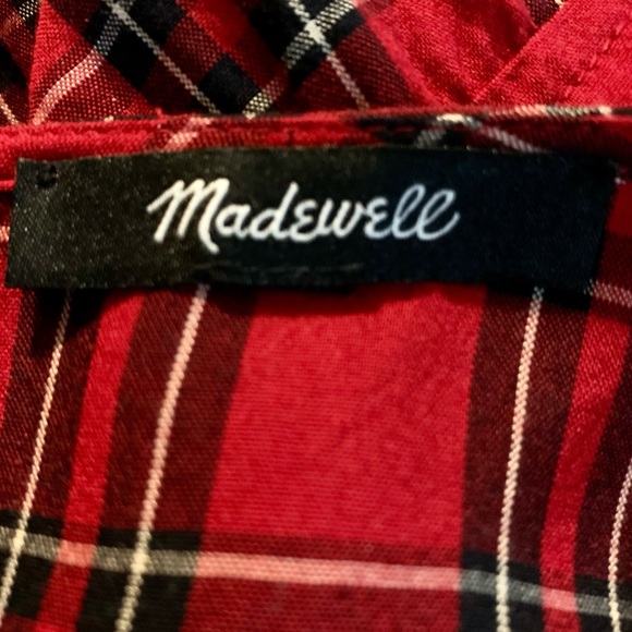 LN MADEWELL TOP WITH 3/4 L BELL SLEEVES. FIGURE FLATTERING. - Picture 8 of 8